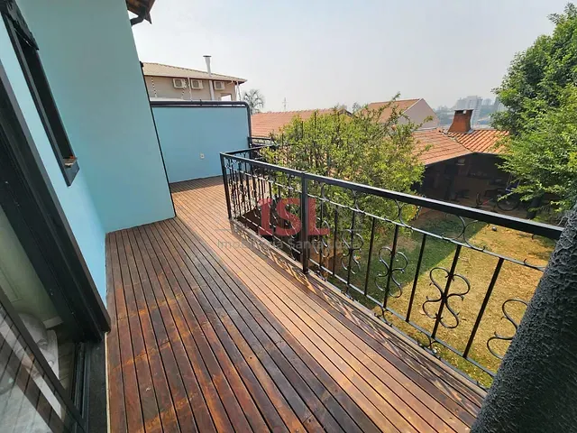 Casa com 300m² 2 quartos e 2 banheiros, à venda, no bairro Vila Santana em Campinas