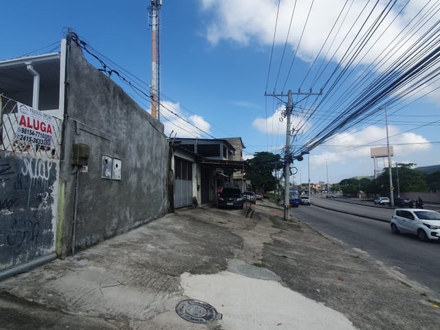 Casa 1 quarto e 1 banheiro, para alugar, no bairro Cosmos em Rio de Janeiro
