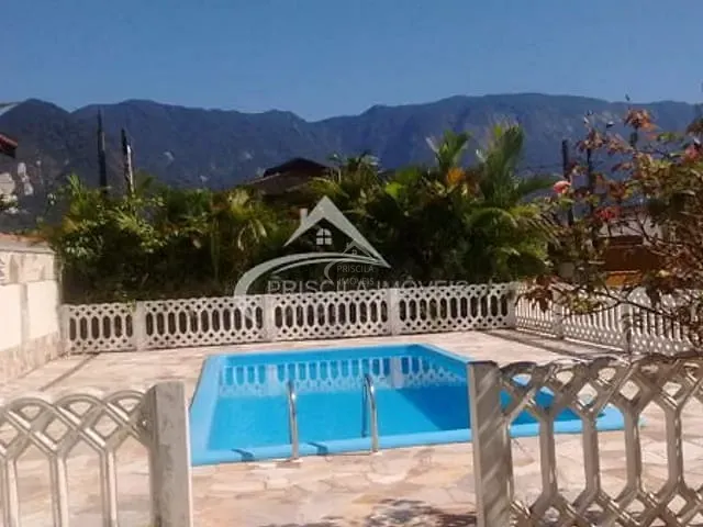 Casa com 504m² 2 quartos e 3 banheiros, à venda, no bairro Morada da Praia em Bertioga