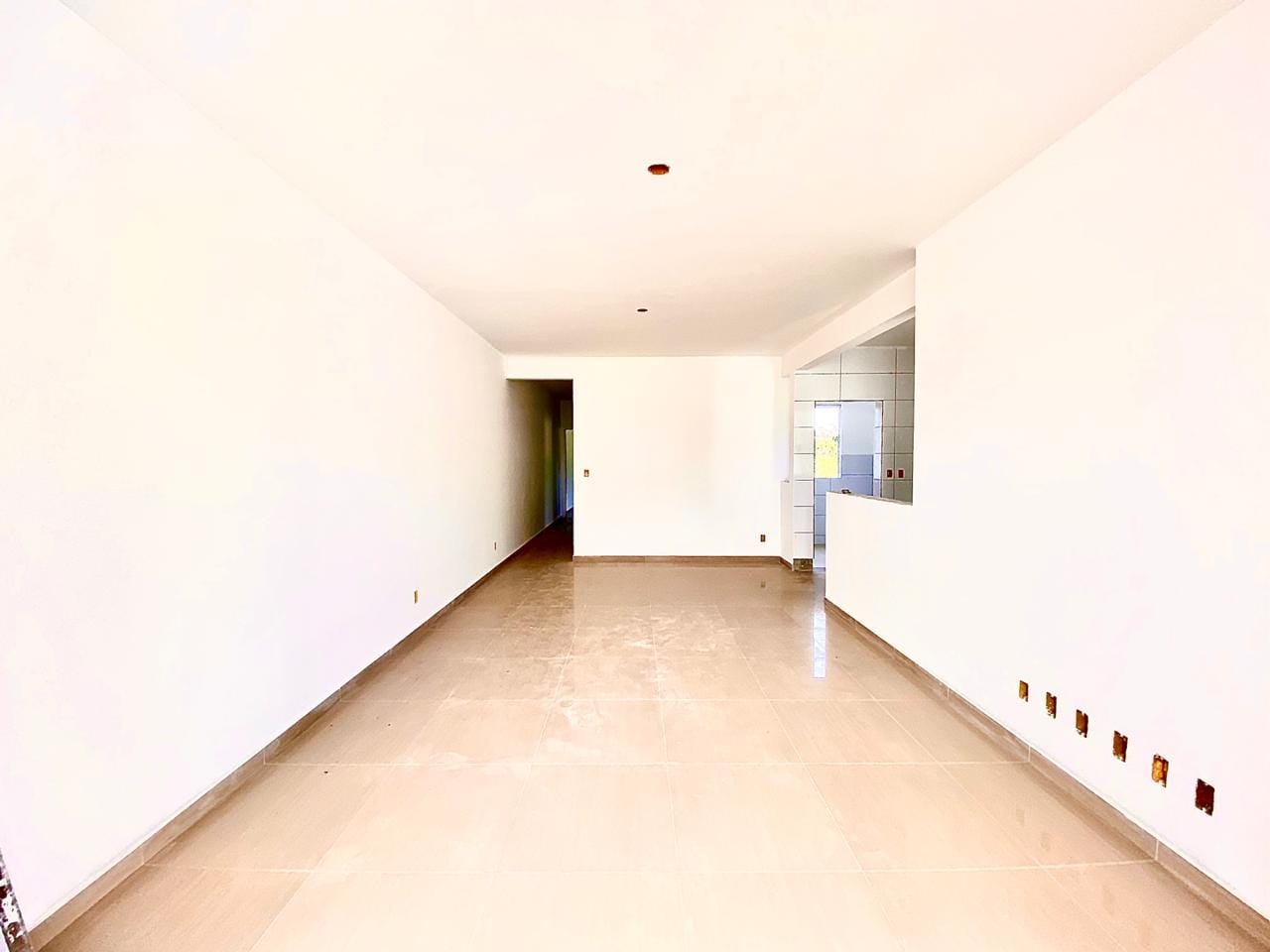 https://static.arboimoveis.com.br/CA0102_REALLE/casa-a-venda-vale-das-orquideas-contagem1620314132703wdfwf.jpg