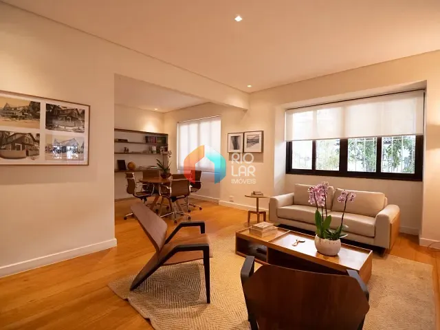 Casa com 260m² 3 quartos e 2 banheiros, à venda, no bairro Urca em Rio de Janeiro