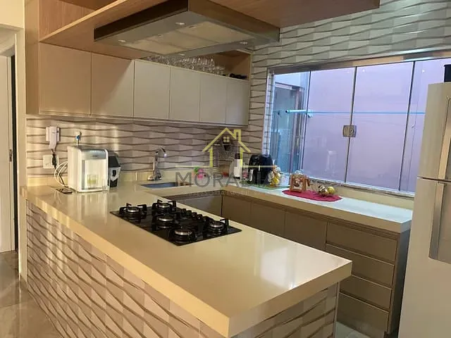 Casa com 305m² 3 quartos e 1 banheiro, à venda, no bairro Recreio dos Bandeirantes em Rio de Janeiro