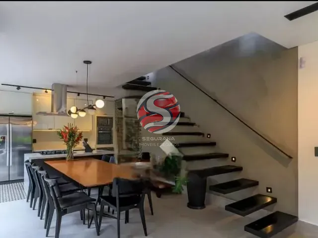 Casa com 200m² 2 quartos e 3 banheiros, à venda, no bairro Cidade Monções em São Paulo