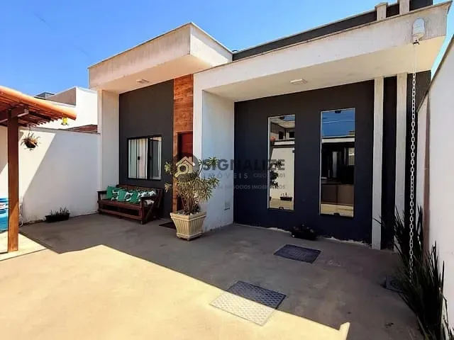 Casa com 150m² 2 quartos e 2 banheiros, à venda, no bairro Guriri em Cabo Frio
