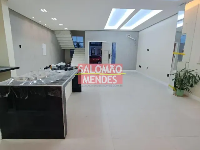 Casa 3 quartos e 2 banheiros, à venda, no bairro Mangueirão em Belém