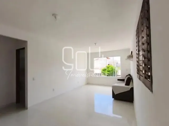 Casa 4 quartos e 3 banheiros, à venda, no bairro Nova Parnamirim em Parnamirim