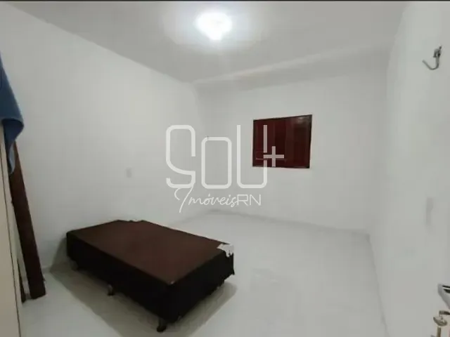 Casa 4 quartos e 3 banheiros, à venda, no bairro Nova Parnamirim em Parnamirim