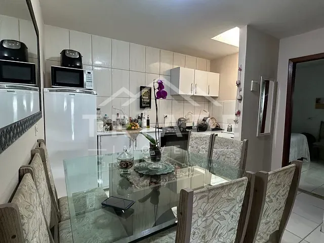 Casa 2 quartos e 1 banheiro, à venda, no bairro Costeira em Araucária