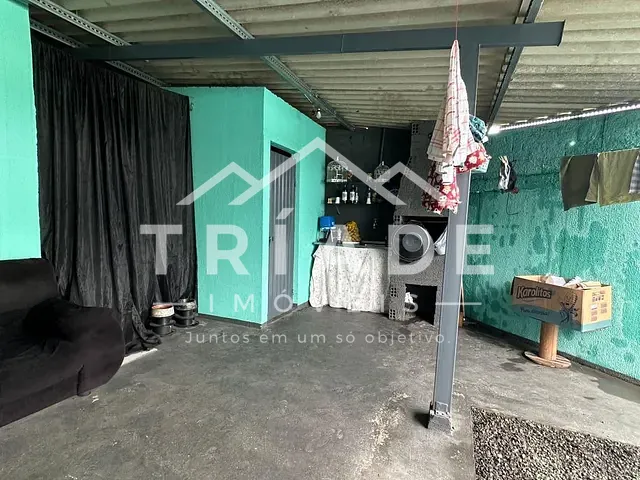 Casa 2 quartos e 1 banheiro, à venda, no bairro Costeira em Araucária