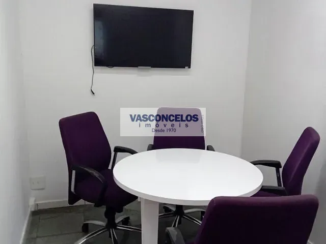Casa com 407m² 4 quartos e 2 banheiros, para alugar, no bairro Vila Adyana em São José dos Campos