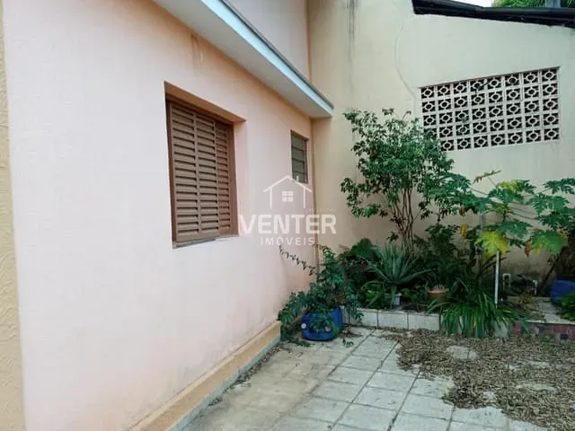 Casa com 250m² 3 quartos e 2 banheiros, à venda, no bairro Jardim Maria Augusta em Taubaté