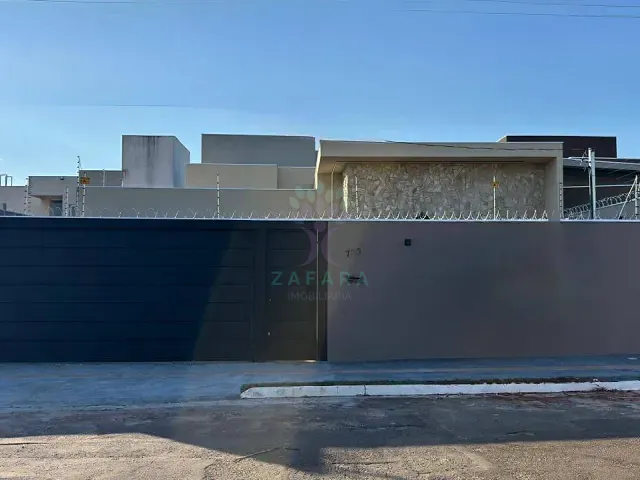 Casa com 480m² 3 quartos e 4 banheiros, à venda, no bairro Carandá Bosque em Campo Grande