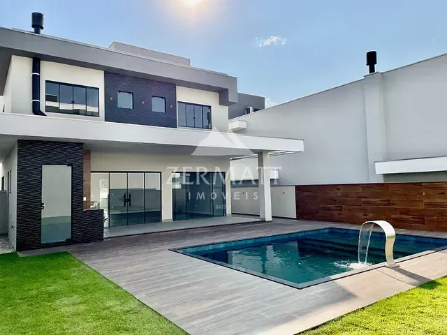 Casa com 350m² 4 quartos e 5 banheiros, à venda, no bairro Itoupava Central em Blumenau