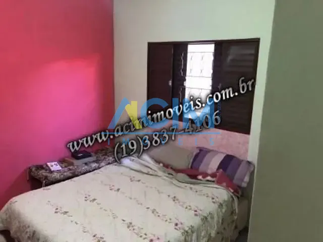Casa com 255m² 4 quartos e 1 banheiro, à venda, no bairro Santa Cruz em Jaguariúna