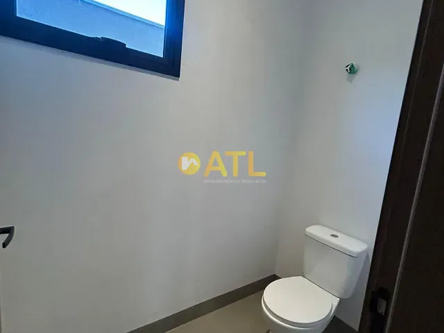 Casa 3 quartos e 3 banheiros, à venda, no bairro Vila Christoni em Ourinhos
