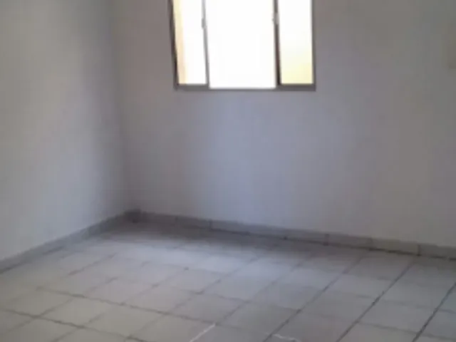Casa 3 quartos e 1 banheiro, para alugar, no bairro Vila Carrão em São Paulo