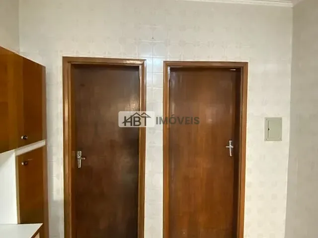 Casa 2 quartos e 2 banheiros, à venda, no bairro Núcleo Habitacional Mary Dota em Bauru
