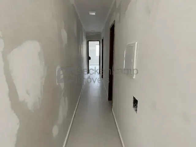 Casa 3 quartos e 1 banheiro, à venda, no bairro Santa Rita do Zarur em Volta Redonda