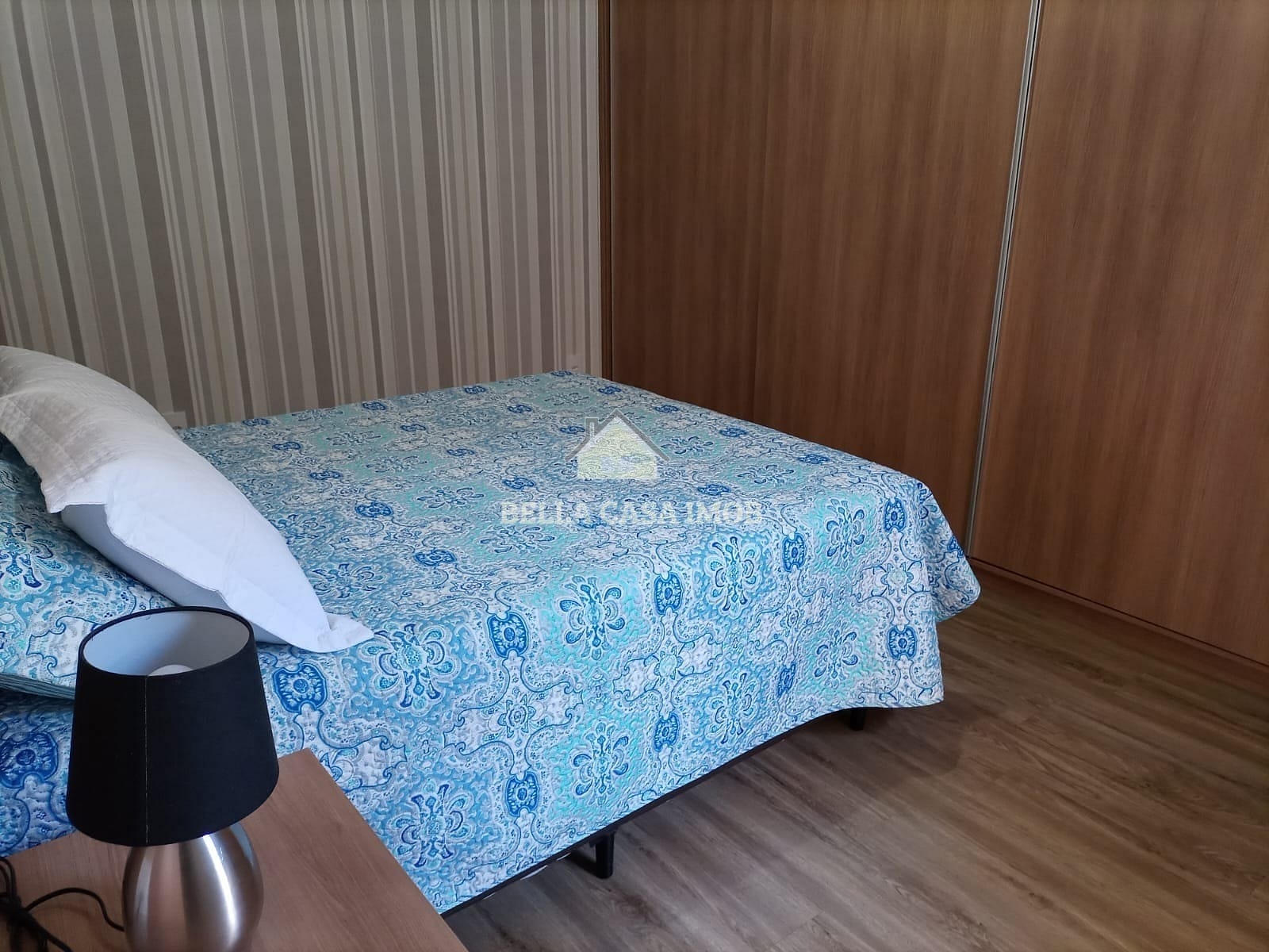 Casa à venda com 3 quartos, 177m² - Foto 3