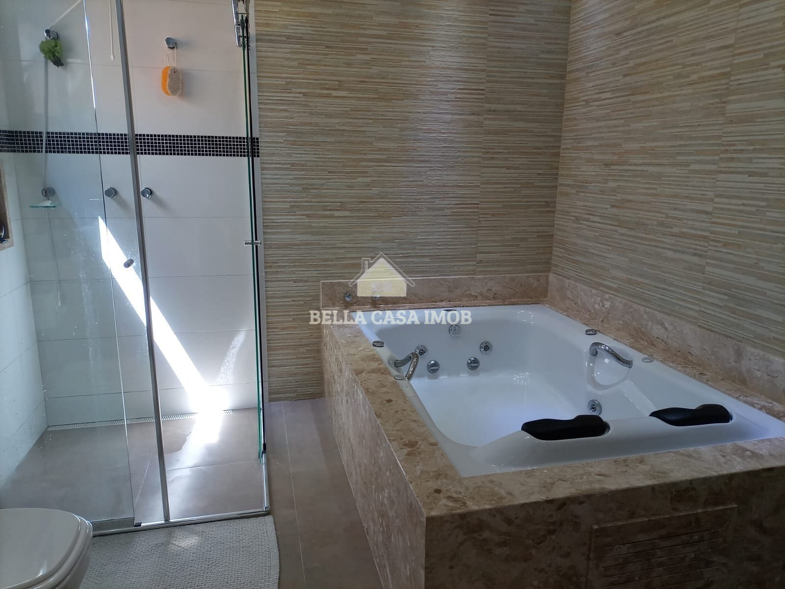 Casa à venda com 3 quartos, 177m² - Foto 7