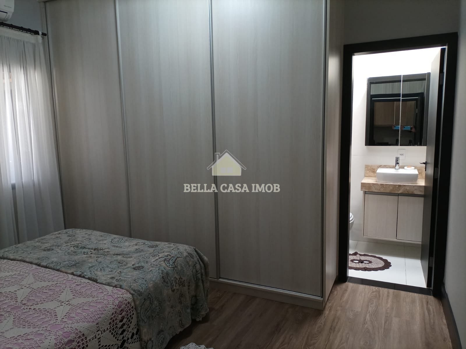 Casa à venda com 3 quartos, 177m² - Foto 8