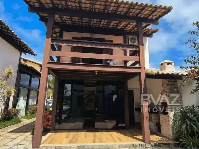 Casa com 140m² 3 quartos e 4 banheiros, à venda, no bairro Ogiva em Cabo Frio