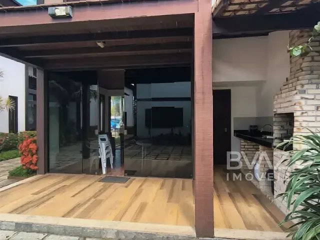 Casa com 140m² 3 quartos e 4 banheiros, à venda, no bairro Ogiva em Cabo Frio