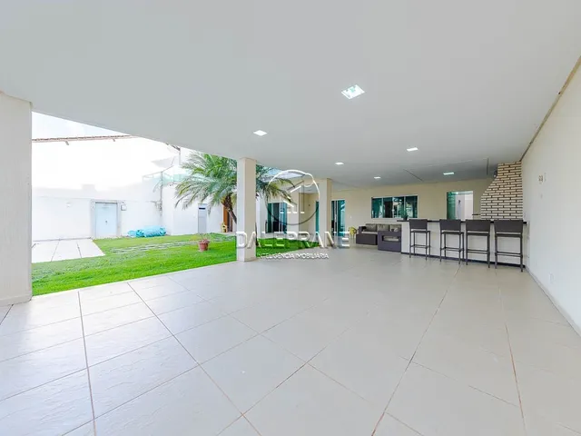 Casa 4 quartos e 6 banheiros, à venda, no bairro Setor Habitacional Vicente Pires em Brasília