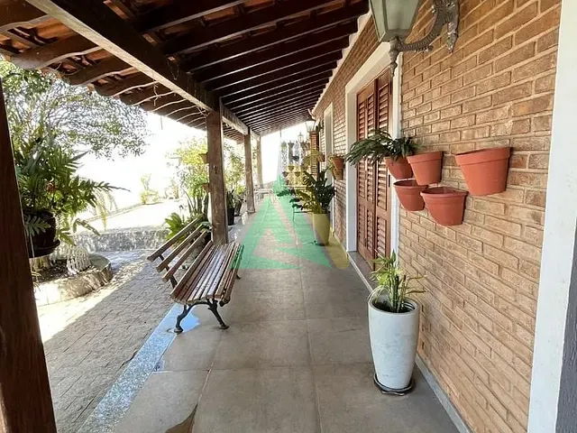 Casa com 600m² 3 quartos e 2 banheiros, à venda, no bairro Lote em Mogi Guaçu
