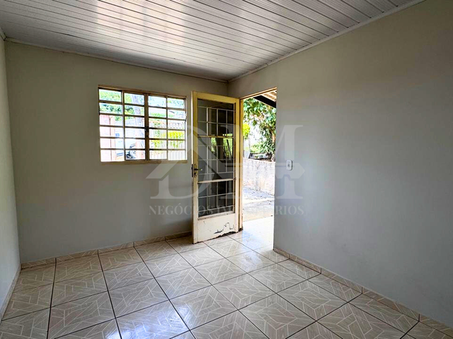 Casa 3 quartos e 2 banheiros, para alugar, no bairro Cidade Alta em Jaguariaíva
