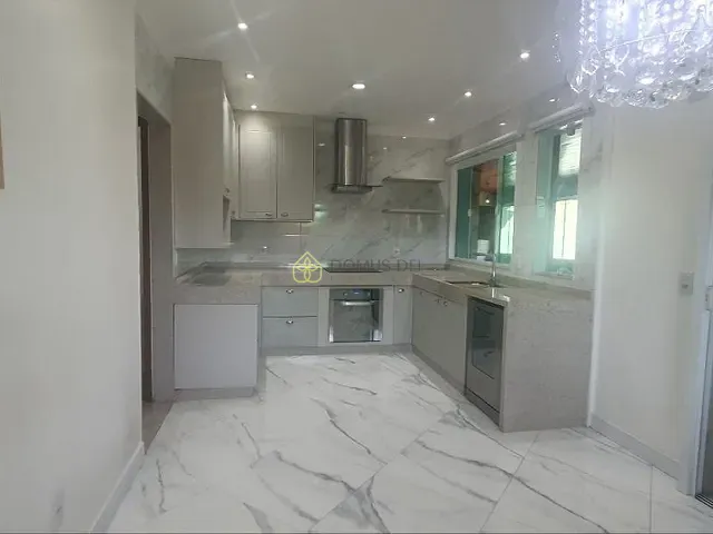 Casa com 420m² 3 quartos e 4 banheiros, à venda, no bairro Jardim Paineiras em Itatiaia