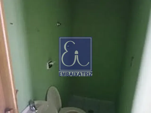 Casa com 180m² 5 quartos e 3 banheiros, para alugar, no bairro Vila Adyana em São José dos Campos