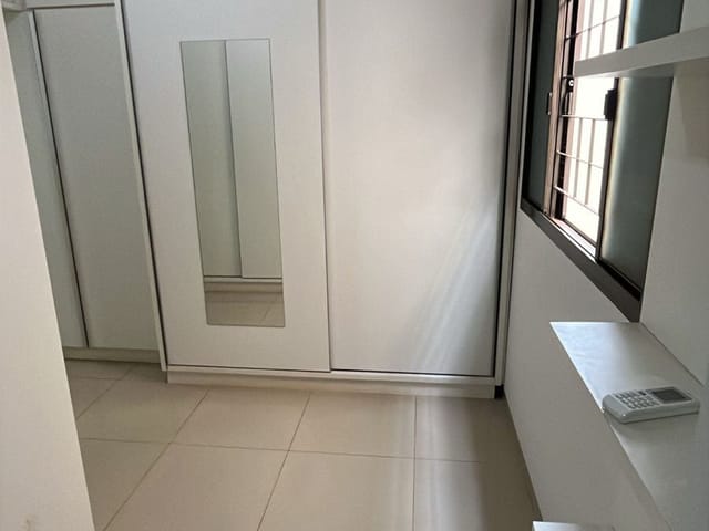Casa com 150m² 3 quartos e 2 banheiros, à venda, no bairro Jardim Rasslem em Dourados