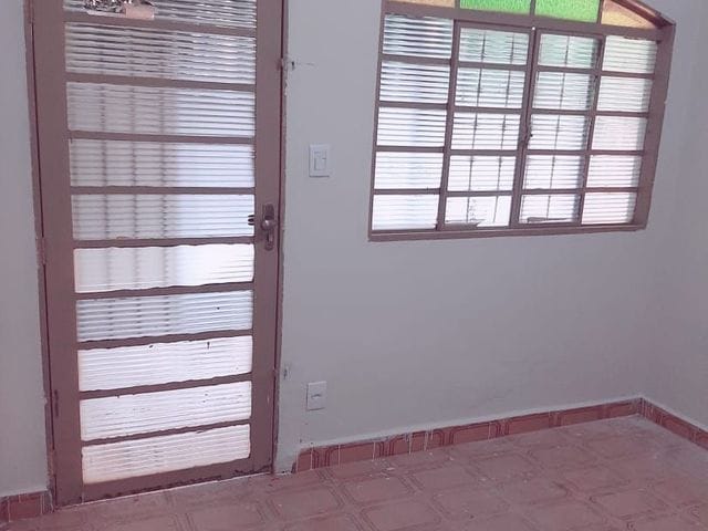 Casa 3 quartos e 1 banheiro, à venda, no bairro Parque Jaguaré em São José Do Rio Preto