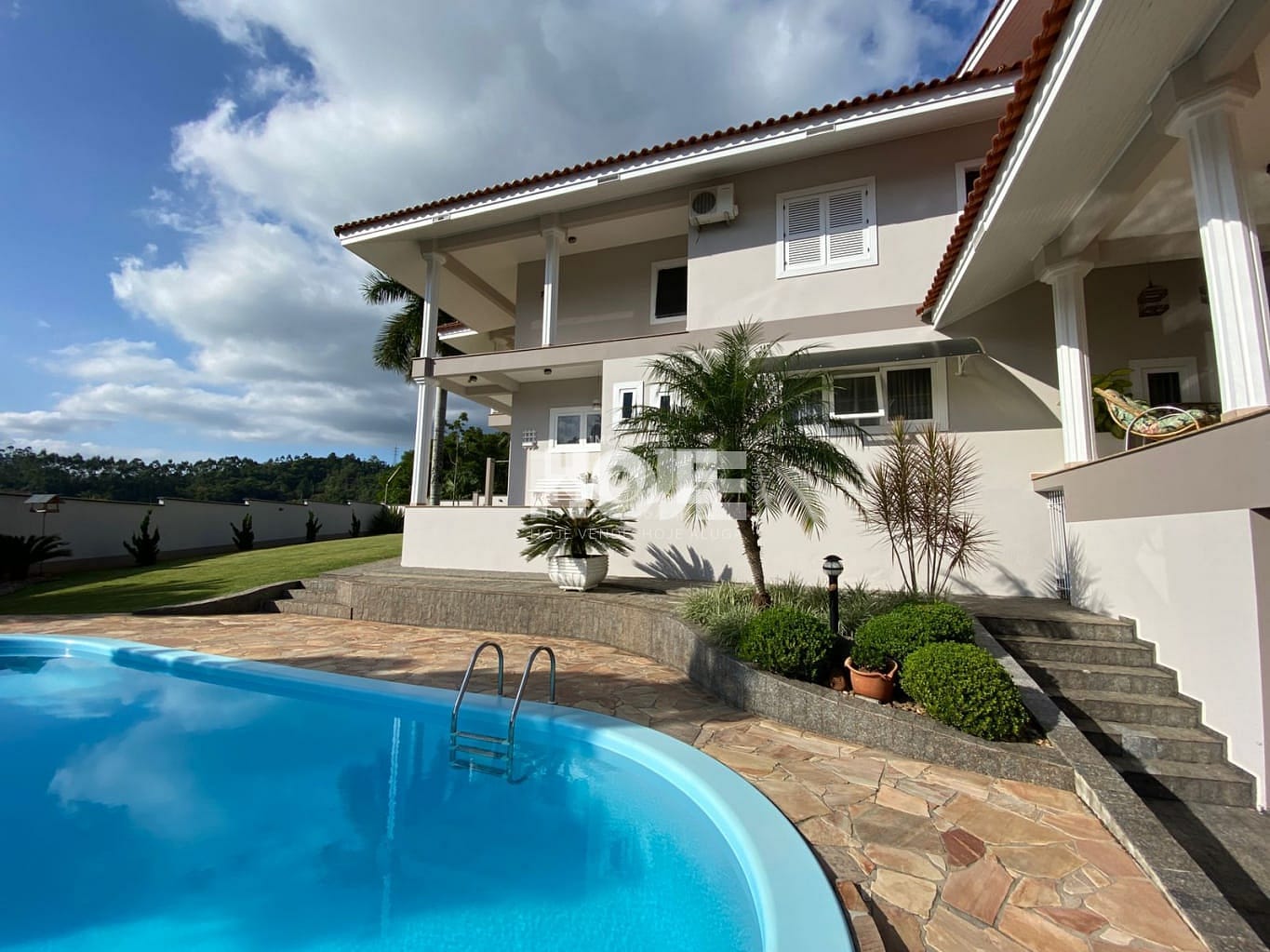 CASA MARAVILHOSA EM RODEIO - foto 1