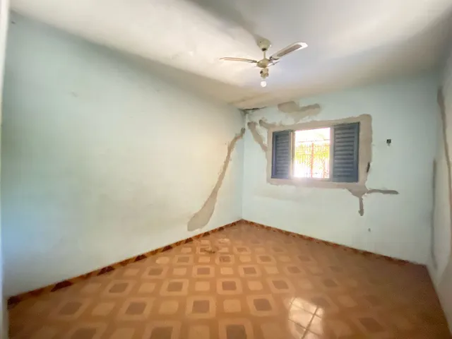 Casa 3 quartos e 1 banheiro, à venda, no bairro Residencial Vale das Nogueiras em Americana