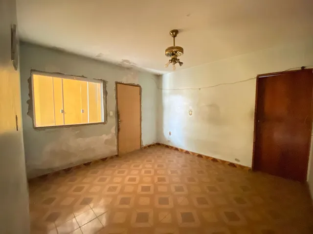 Casa 3 quartos e 1 banheiro, à venda, no bairro Residencial Vale das Nogueiras em Americana