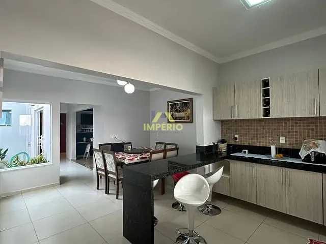 Casa com 390m² 3 quartos e 4 banheiros, à venda, no bairro Jardim Sol D'Icaraí em Salto
