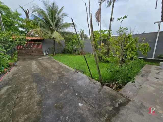 Casa 3 quartos e 3 banheiros, à venda, no bairro Gaivota (Interior) em Itanhaém