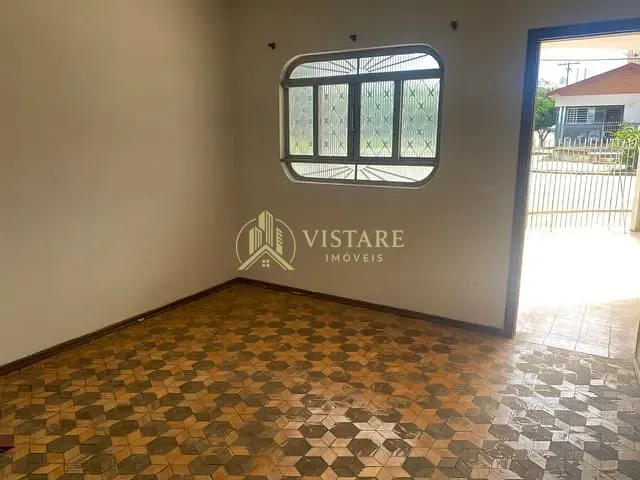 Casa 3 quartos e 2 banheiros, à venda, no bairro Jardim Torrezan em Saltinho