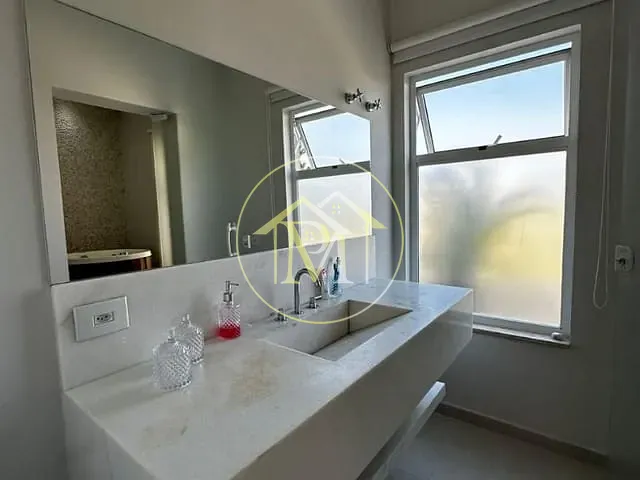 Casa com 360m² 4 quartos e 5 banheiros, à venda, no bairro Condomínio Mont Blanc em Sorocaba