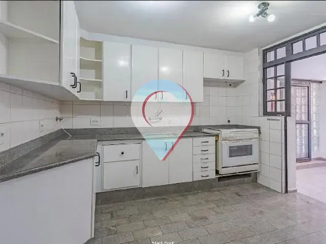 Casa com 307m² 3 quartos e 5 banheiros, à venda, no bairro Vila Municipal em Jundiaí