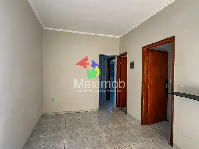 Casa com 160m² 2 quartos e 1 banheiro, para alugar, no bairro Loteamento Della Rocha em Itapira