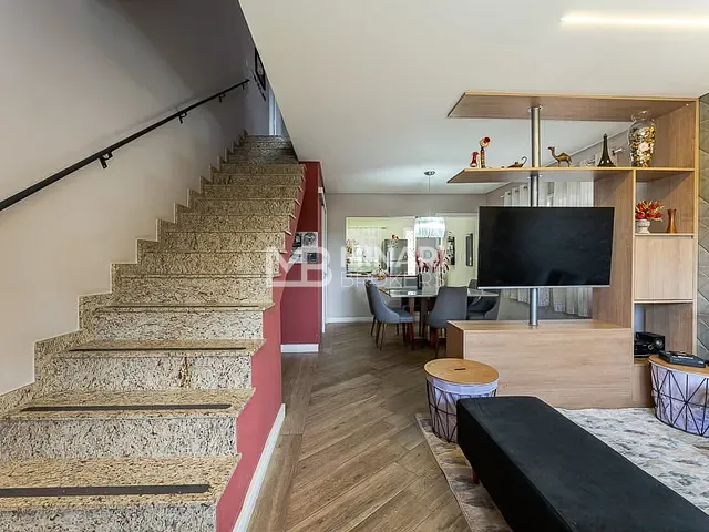 Casa com 220m² 3 quartos e 4 banheiros, à venda, no bairro Vila Nova em Santana de Parnaíba
