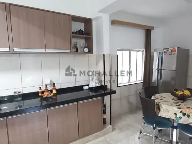 Casa com 118m² 5 quartos e 3 banheiros, à venda, no bairro Vila Poddis em Itajubá