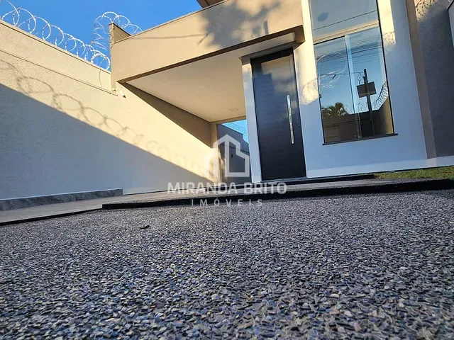 Casa com 203m² 3 quartos e 3 banheiros, à venda, no bairro Jardim Buriti Sereno em Aparecida de Goiânia