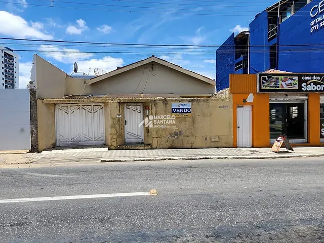 Casa com 330m² 3 quartos e 1 banheiro, à venda, no bairro Recreio em Vitória da Conquista