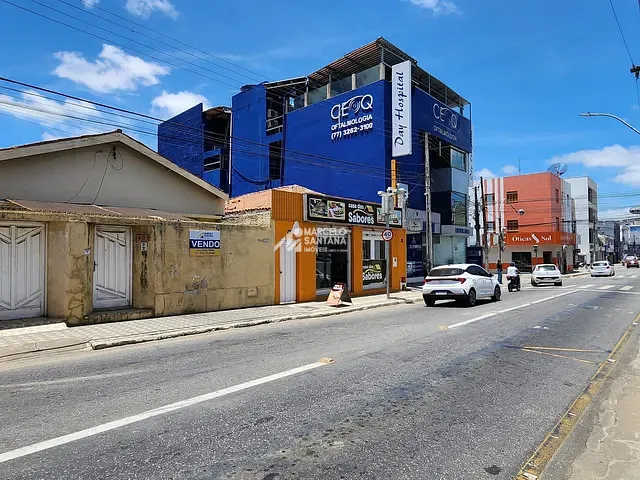 Casa com 330m² 3 quartos e 1 banheiro, à venda, no bairro Recreio em Vitória da Conquista