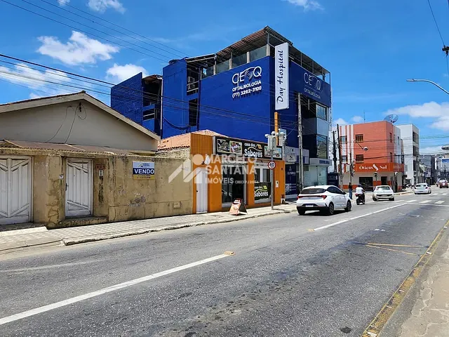 Casa com 330m² 3 quartos e 1 banheiro, à venda, no bairro Recreio em Vitória da Conquista