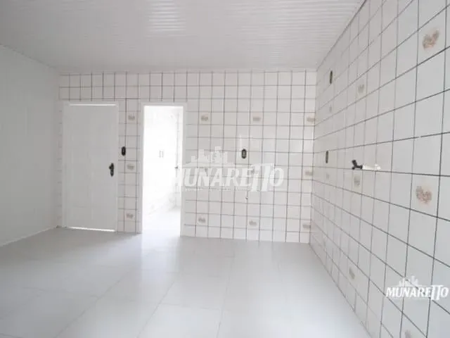 Casa com 324m² 3 quartos e 2 banheiros, à venda, no bairro Santa Cruz em Concórdia